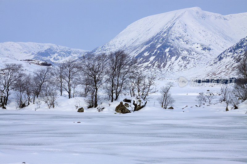 Clach Leathad and the Black Mount, Rannoch Moor，苏格兰。